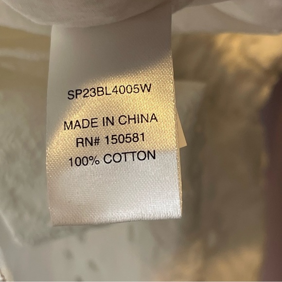 NWT Flag & Anthem Stitch Fix White Eyelet Top M - Picture 12 of 13